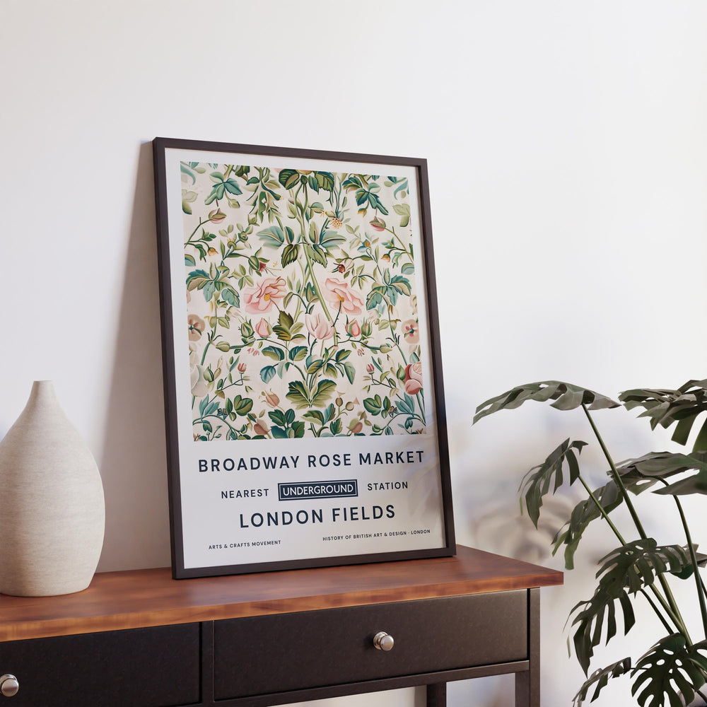 William Morris Broadway Rose Market Poster Vintage Floral Wall Art Classic Botanical Print Elegant Nature Decor Timeless Artwork for Home